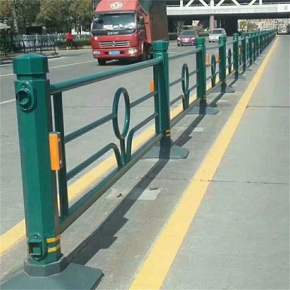 淺析交通護(hù)欄表面涂漆作用
